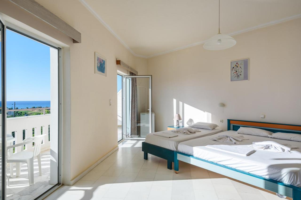Regina Hotel 基萨莫斯 外观 照片